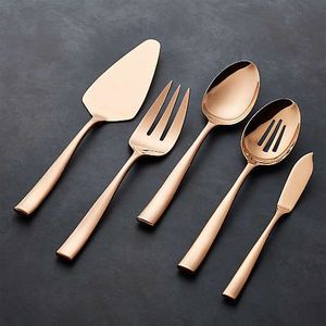 Assortiment de couverts de table design et artistiques, comprenant un couteau à steak et une fourchette à dents, pour une présentation de table remarquable - Product Image 5
