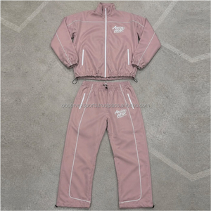 Conjunto cortavientos personalizado con logo, conjunto de chándal para correr, conjunto de cortavientos de nailon oversize para mujer con media cremallera - Product Image 1