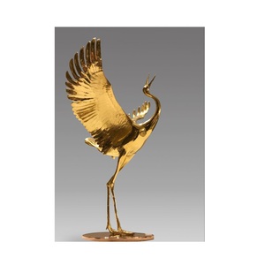 Sculpture en laiton de luxe, décoration artistique de table pour projets d'aménagement intérieur élégants pour l'hôtellerie résidentielle et les bureaux de direction - Product Image 1