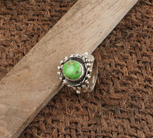 Bague en turquoise verte naturelle en argent sterling 925, style bohème, avec pierre verte, pour femmes et hommes, bijoux en pierres précieuses, vente en gros - Product Image 3