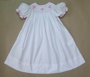 Collection de vêtements pour bébés filles et garçons, brodés à la main - Product Image 1