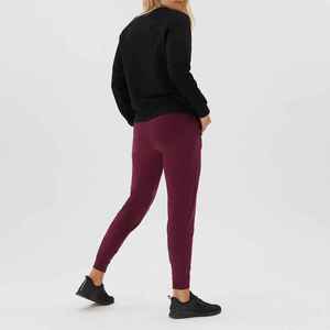 Sudadera Negra de Cuello Redondo para Mujer, Corte Regular, Tejido de Algodón/Fibra de Bambú, Transpirable, con Bordado de Cristal, para Otoño - Product Image 4