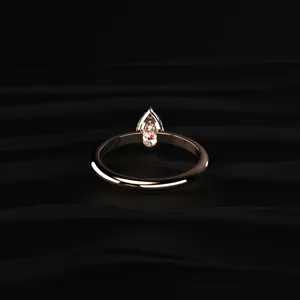 Anillo Solitario con Diamante Certificado IGI de 0.5 Quilates, Corte Pera, Claridad VVS-VS, Compre Directamente de un Proveedor Indio de Confianza - Product Image 4