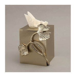 Boîte à mouchoirs en métal doré martelé fait main avec motif floral, porte-serviettes, boîte décorative de table élégante pour la maison, en promotion - Product Image 2