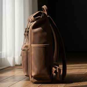 Mochila de Cuero Genuino con Parte Superior Enrollable, Estilo Vintage, para Viajes, con Correas Ajustables, LTBP-0035 - Product Image 3