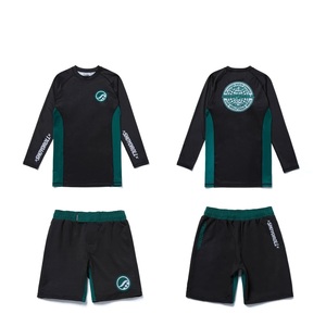 Fabricante OEM de Rashguards Personalizados para BJJ, Impresión Sublimada Premium, Rashguards Duraderos para MMA - Product Image 5
