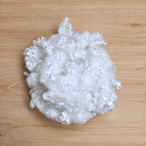 Fibre de polyester creuse conjuguée siliconée recyclée HCS 15Dx64mm anti-déformation et antistatique pour oreillers, coussins et jouets - Product Image 5