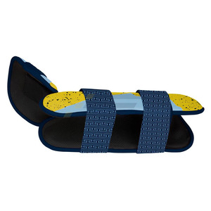 Espinilleras de fútbol, calcetines de compresión para pantorrillas, mangas de compresión para piernas de fútbol, protector de espinilla de béisbol, espinilleras personalizadas para hombre - Product Image 2