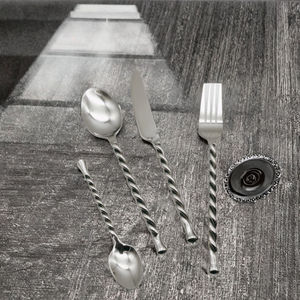 Cuillère à mélanger en acier inoxydable de qualité supérieure à long manche pour la préparation de cocktails, finition dorée élégante, cuillère à glace pour boissons au meilleur prix - Product Image 3
