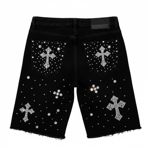 โรงงานผลิตกางเกงยีนส์ขาสั้นประดับเพชรจำนวนมาก รับผลิตแบบ OEM จัดหาสินค้าทั่วโลกสำหรับผู้ค้าปลีก ผู้ค้าส่ง และผู้จัดจำหน่าย - Product Image 2