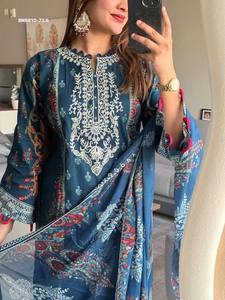 Nueva llegada de ropa étnica de alta calidad en algodón con estampado y bordado, conjunto Salwaar-Suit, proveedor de ropa étnica de la India. - Product Image 6