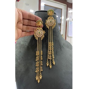 Pendientes de Lujo de Alta Calidad en Latón Chapado en Oro con Moissanita, Diseño de Gota, Colección de Moda para Mujer, Ideal para Bodas, Impresionantes - Product Image 3