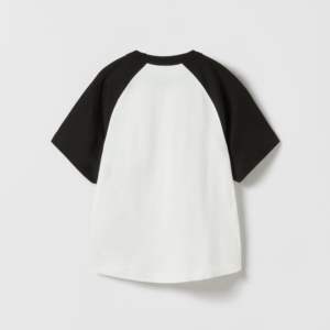 Camisetas Vintage Personalizadas de Fábrica con MOQ Bajo, 100% Algodón, para Niños, Camisetas Gráficas para Niños Pequeños, Ropa para Niños y Niñas, Camisetas de Moda Urbana - Product Image 4