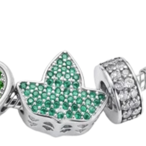   Pulsera con dijes para mujer, elegante, color rosa y verde, joyería de moda, accesorio de muñeca con estilo, regalo premium - Product Image 4