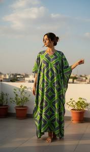 ชุดเดรสคาฟทันผ้าฝ้ายย้อมสีแบบโบโฮรักษ์โลกสำหรับผู้หญิง คอวี แขนกิโมโนสั้นทรงกว้าง ความยาวแม็กซี่ ระบายอากาศได้ดี ทรงหลวม - Product Image 6