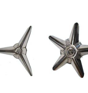 Cache-roue décoratif en acier inoxydable embossé Uni Bharat Exim pour tricycle, cache-roue étoile à visser AEBI, remplacement OEM - Product Image 6