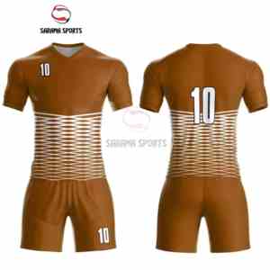Uniformes de Fútbol Personalizados para Hombre, 100% Poliéster Transpirable, Manga Corta, Verano, con Nombre del Equipo, Venta Caliente - Product Image 1