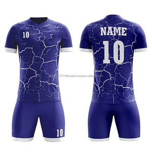 เสื้อฟุตบอลโพลีเอสเตอร์ 100% แห้งเร็ว ปรับแต่งได้ สำหรับผู้ใหญ่ ใส่สบาย ชุดทีมพร้อมโลโก้ผู้เล่น แบบยูนิเซ็กส์ น้ำหนักเบา เหมาะสำหรับฤดูร้อน - Product Image 3