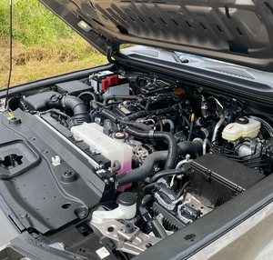 Toyota Land Cruiser Prado SUV Híbrido 2025 - Product Image 5