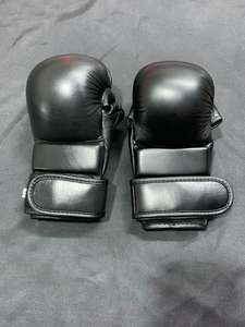 Gants de MMA pour l'entraînement et la compétition, en cuir PU à doigts ouverts, équipement de combat léger et durable, design unisexe - Product Image 2