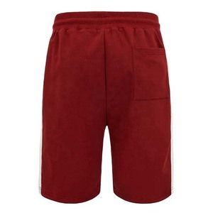 Conjuntos de camiseta y pantalones cortos de diseño superior para hombre, personalizados, de corte ajustado, nuevo diseño, 100% algodón, en colores rojo y blanco, en venta. - Product Image 5