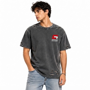 เสื้อยืดผู้ชายสไตล์ Distressed ขายดีที่สุด ผลิตจากโรงงานโดยตรง เนื้อผ้านุ่ม ระบายอากาศได้ดี สตรีทแวร์ พร้อมบริการเพิ่มแบรนด์ส่วนตัว - Product Image 1