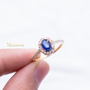 Bague vintage en or jaune 18 carats avec saphir bleu naturel et diamant pour femme, vente en gros - Product Image 3