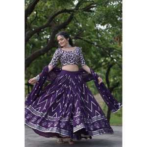 Faux Blooming <b>Sequins</b> with Thread Embroidered work Lehenga Choli - Product Image 3