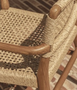 Silla moderna de madera de teca con asiento y respaldo de cuerda natural tejida a mano, para cafetería, hotel y muebles para el hogar, diseño personalizado OEM. - Product Image 5