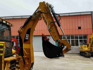 Retroexcavadora Usada Caterpillar 420F 420F2 420E 416E con Transmisión Hidrostática, Carga Nominal de 15 Toneladas, Componentes Principales del Motor, Bajo Número de Horas de Uso - Product Image 6