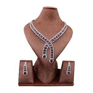 Parure de bijoux de luxe en laiton plaqué rhodium avec zircone cubique rouge rubis, magnifique collier et boucles d'oreilles pendantes en cristal CZ pour mariée - Product Image 3