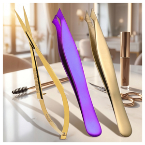 Ensemble de pinces à épiler en acier inoxydable à pointe fine et inclinée, pinces à sourcils de précision à pointe inclinée, outil de beauté pour l'élimination des poils incarnés et des éclats cutanés, et usage en salon - Product Image 1