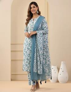 Conjunto de Kurti y Pantalón Recto con Estampado Floral Azul para Fiestas, con 2 Dupattas de 10 Metros con Estampado Digital, para Mayoristas en India - Product Image 3