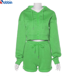 Conjuntos de Ropa de Invierno para Mujer, de Moda y Alta Demanda, Estilo Urbano Personalizado, Conjuntos Deportivos, Sudadera Corta con Cremallera y Pantalones Cortos, Ropa Informal - Product Image 2