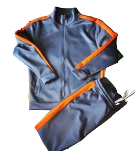 ชุดวอร์มแบบยูนิเซ็กซ์คุณภาพสูง ปรับแต่งได้ พร้อมโลโก้และดีไซน์เฉพาะตัว - Product Image 1