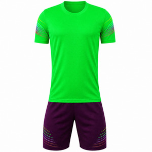 Nouvel arrivage : Ensemble uniforme de football respirant en polyester pour homme – Haut jaune, short marron, impression par sublimation, taille adulte, personnalisable - Product Image 5
