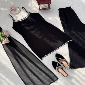 Conjunto de Kurta VASTRA COTTAGE de Diseño con Georgette Sintético y Detalles de Espejo, con Pantalón Bootcut y Dupatta, para Fiestas y Eventos Festivos, para Mujer - Product Image 5