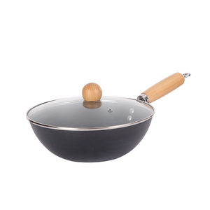 Wok antiadhésif de haute qualité avec corps en aluminium premium, revêtement de surface durable et excellente rétention de chaleur - Product Image 1