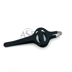 Pinzas para Cejas de Acero Inoxidable con Punta Recta Negra Mate, Ligeras, Agarre Perfecto, Impresión de Logotipo Personalizada - Product Image 6