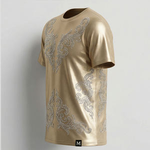 เสื้อยืดผู้ชายลายดาวประดับเพชรเมทัลลิกสีเงินทรงโอเวอร์ไซส์สุดหรูสไตล์สตรีทแวร์ - Product Image 5