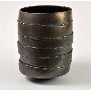 Vase décoratif moderne en métal |   Vase à fleurs en laiton de qualité supérieure pour les intérieurs d'hôtels et de maisons - Product Image 2