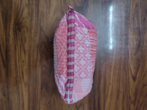 Corn husk clutch pouch Durable makeup pouch wholesale Soft portable puffer bag Lightweight cosmetic caseble Wholesale Make up - Product Image 1
