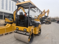 Nouveau Compacteur Vibratoire Diesel Compact XMR403 de 4 Tonnes, Rouleau Compresseur à Double Tambour XMR403 avec Charge Linéaire Statique de 157N/cm, à Vendre