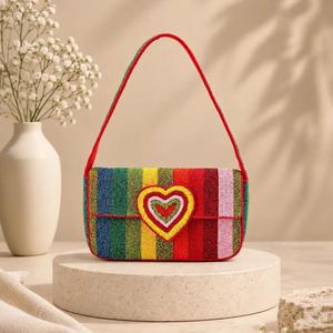 Bolso de Hombro con Cuentas Hechas a Mano con Diseño de Corazón a Rayas de Arcoíris para Mujer, Bolso de Moda Colorido para Fiestas de Verano y Vacaciones - Product Image 5