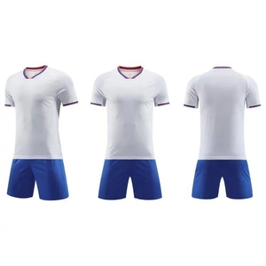 เสื้อฟุตบอลแบบสั่งทำพิเศษ พรีเมียม แห้งเร็ว ระบายอากาศได้ดี ผลิตจากโพลีเอสเตอร์ 100% สวมใส่สบาย เหมาะสำหรับการฝึกซ้อม แขนสั้น สำหรับฤดูร้อน - Product Image 4