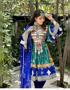 Nouvelle arrivée, robe de mariée traditionnelle afghane Kuchi, broderie en dentelle faite à la main, coupe en A, 100% polyester, prix de gros pour femmes - Product Image 5