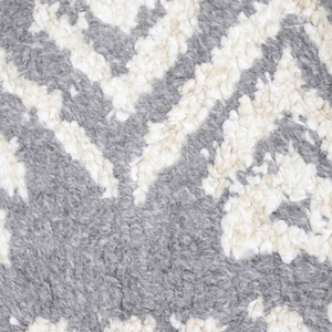 Alfombra DECORDEC Silver Nomad Gris Marfil de Lana, Hecha a Mano, Antideslizante, Ecológica, de Pelo Largo, con Patrón Geométrico Tribal Moderno - Product Image 3