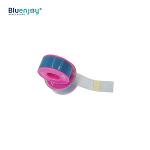 Bluenjoy CE-gecertificeerde Klasse I waterdichte hypoallergene medische zachte siliconen tape met perforaties voor het bevestigen van gaasbuizen, kwetsbaar materiaal. - Product Image 3