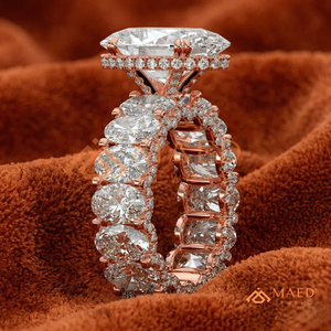 แหวนแต่งงานเพชรทรงรีทองคำโรสโกลด์ 14K คลาสสิก พร้อมวงแหวนเพชรเต็มวงและดีไซน์โดดเด่นสำหรับผู้หญิง - Product Image 3
