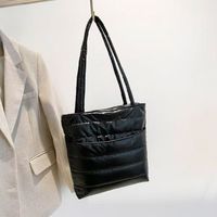 Sac à main d'épaule pour femme, grande capacité, matelassé, couleur unie, style coréen et européen, tendance, thème spatial hivernal
